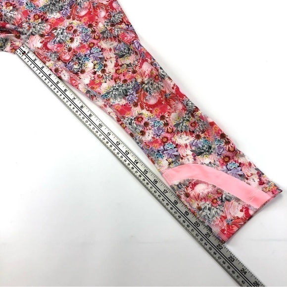 Lululemon RunInspire Crop II Luxtreme Flowabunga Multi pink Bleached crop Capri - Picture 13 of 14